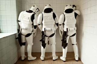 Illustration for article titled The Sadly Typical Routine of Off-Duty Stormtroopers